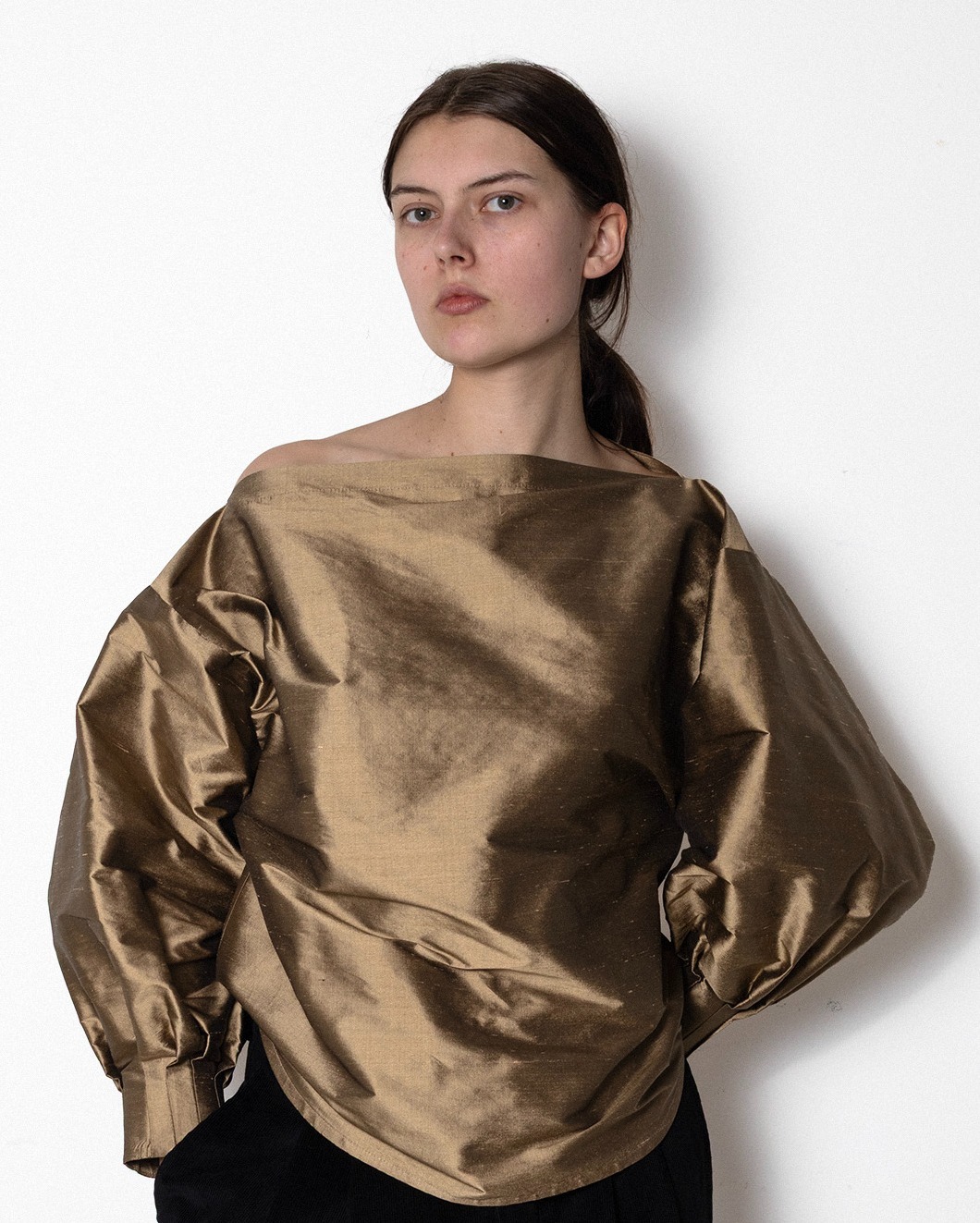 Archetype Indulging Top in Gold Wild Silk €395,00-3