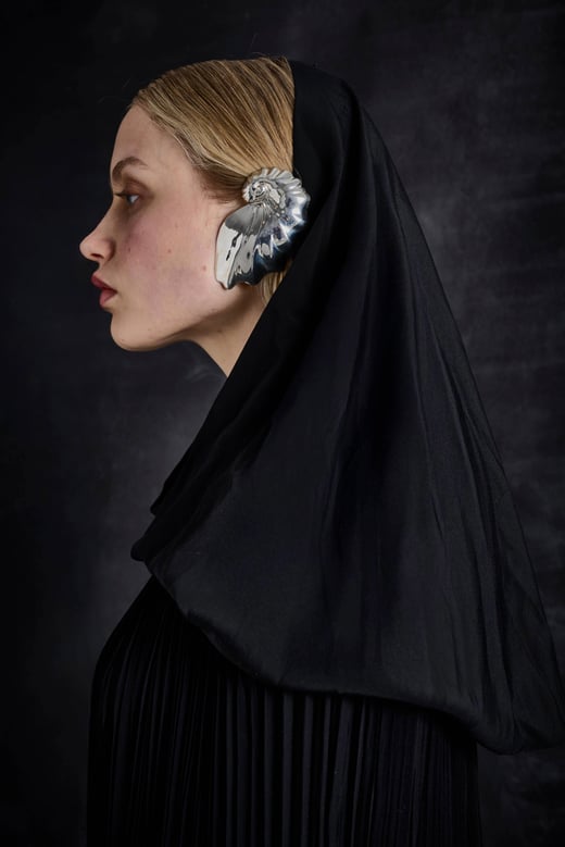 Elisa Lee x Tom Eerebout - Abalone Shell Talisman-5