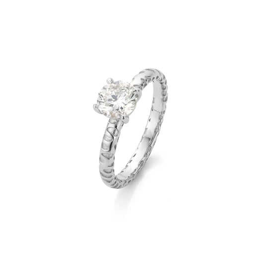 JolienMees-JJ-ring-18ktwitgoud+diamant-€1500