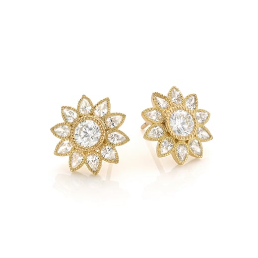 JolienMees-studs-18ktgeelgoud+briljant+diamanten-€3900