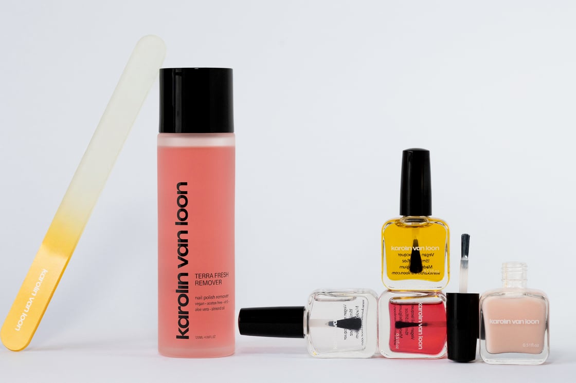 Karolin Van Loon - 56 Hydra Glow - 28 euro5