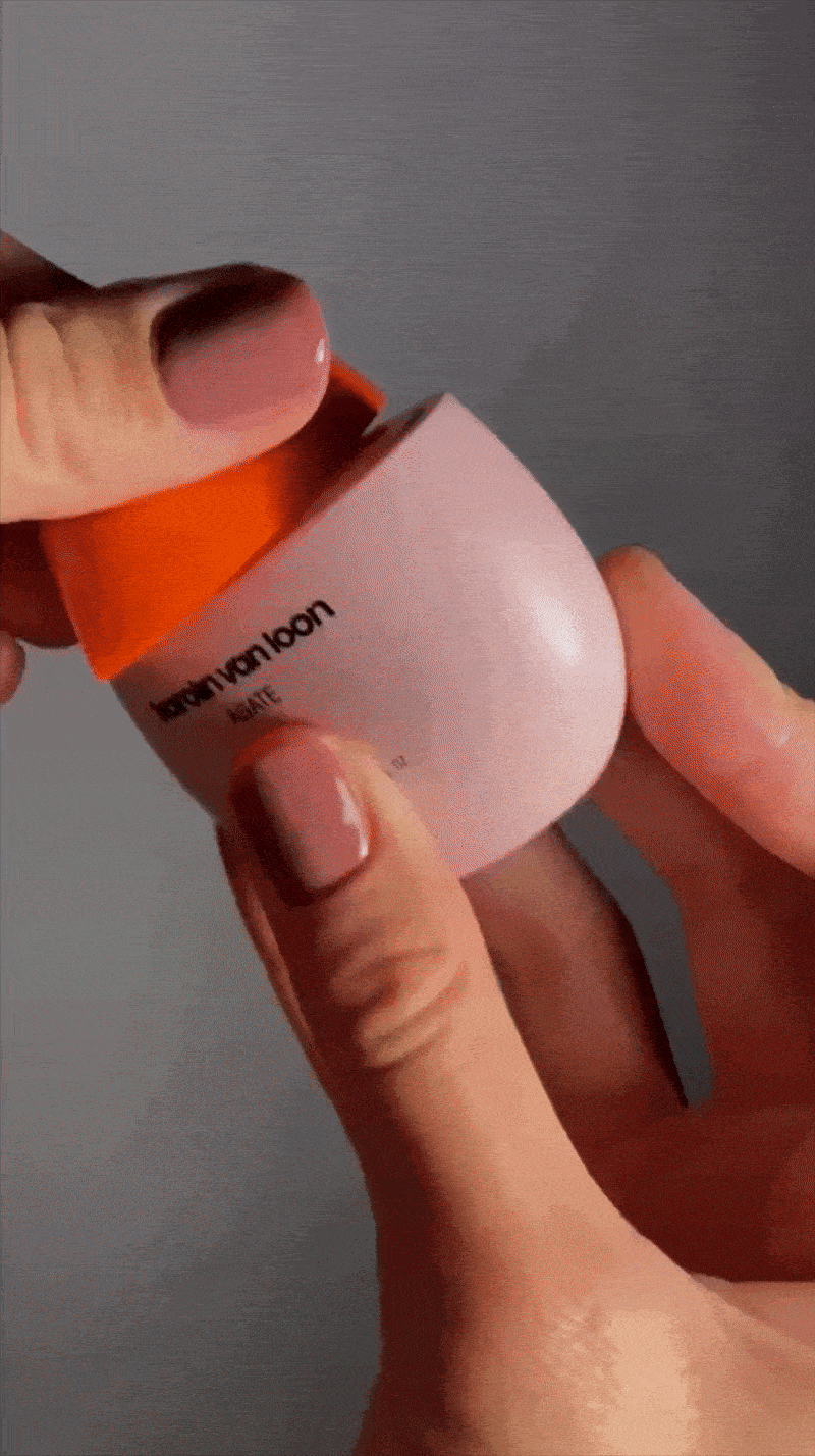 Karolin Van Loon - Handcream Agate - €30-drukpuntmassage