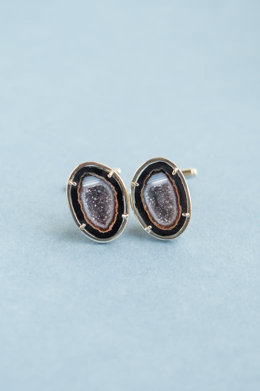 KarolinVanLoon-Cufflinks-Brown-Black-€900-3