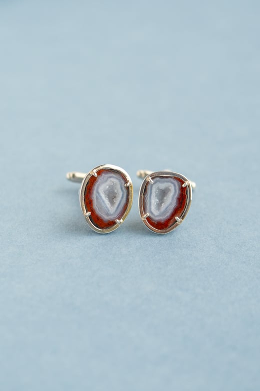 KarolinVanLoon-Cufflinks-Red-Blue-€900-3