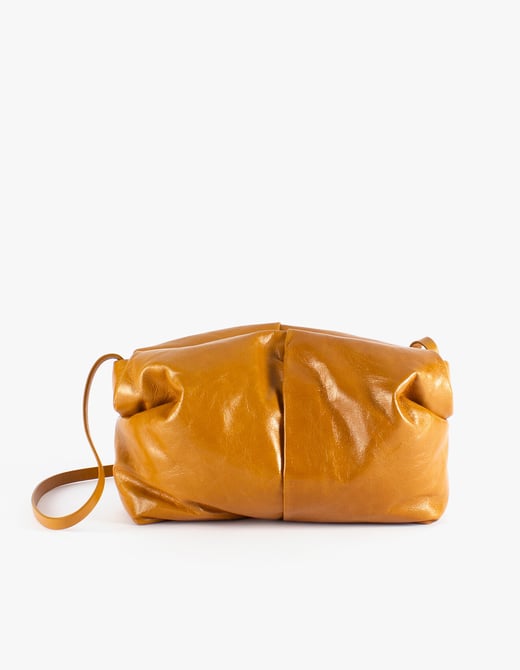 annelies-timmermans_nina_zeus_caramel_495euro_01-2