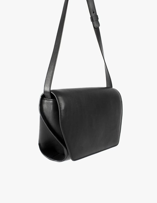 annelies-timmermans_phil-soft-black_435euro_06