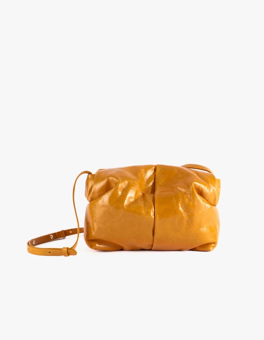 annelies-timmermans_simone_zeus_caramel_445euro_01-1