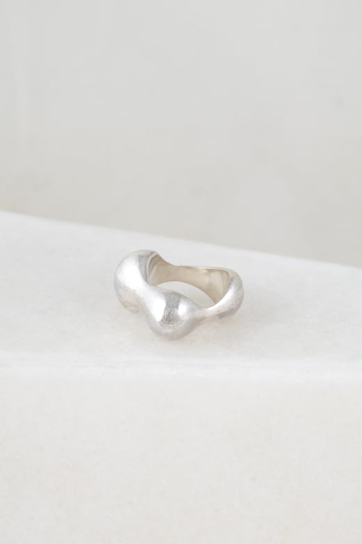 elisalee_flux_L_zilver vanaf 450 euro_18k goud vanaf 3279 euro
